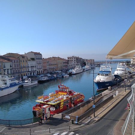 Grand T2 Au Coeur De Ville Avec Vue Sur Quais Et Mer Sète Exteriér fotografie