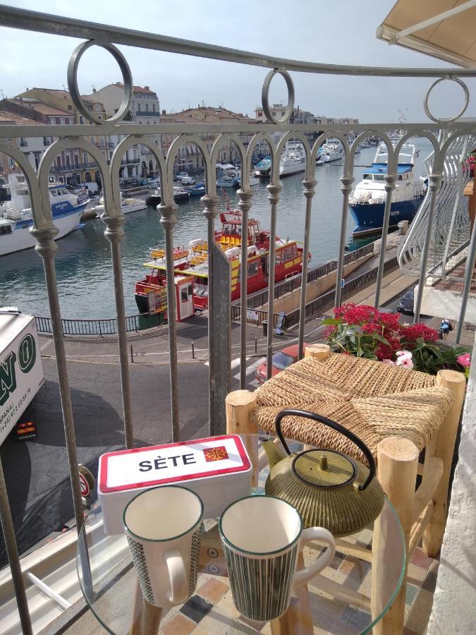Grand T2 Au Coeur De Ville Avec Vue Sur Quais Et Mer Sète Exteriér fotografie